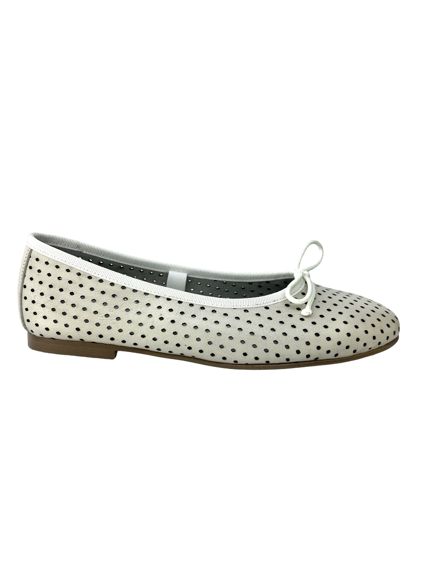 Luccini Ivory Perf Ballet Flat