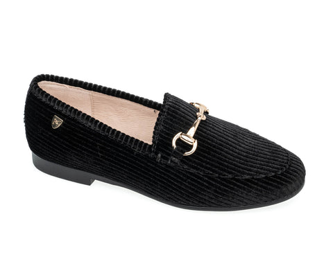 Venettini Black Velvet Line Chain Loafer